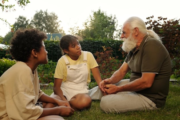 A photo of a Servidor de la Nación explaining the benefits of a social program to an elderly person in a rural area. The image should show empathy and clear communication.